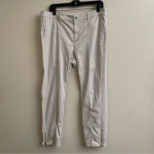 J. Jill women’s  beige capri with zipper detail cotton blend size 14
